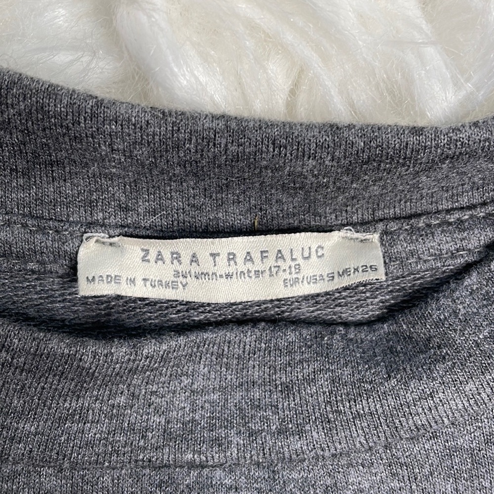 Zara Gray Ruffle Bottom Sweatshirt - Picture 8 of 9
